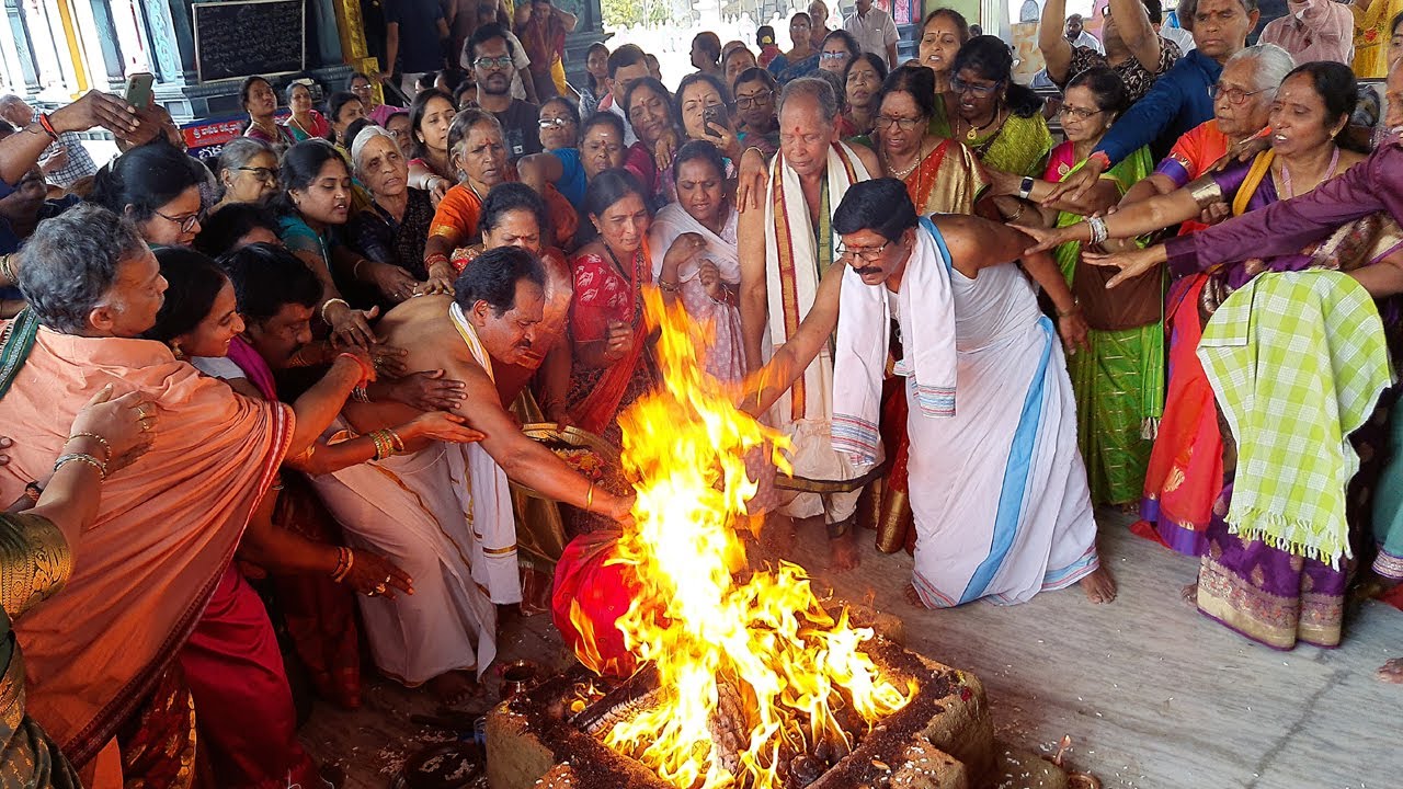 KPHB 3rd Phase Sri Vasavi Kanyaka Parameswari Temple | Chandi Homam (Maha Purnahuti) 20-1-2026