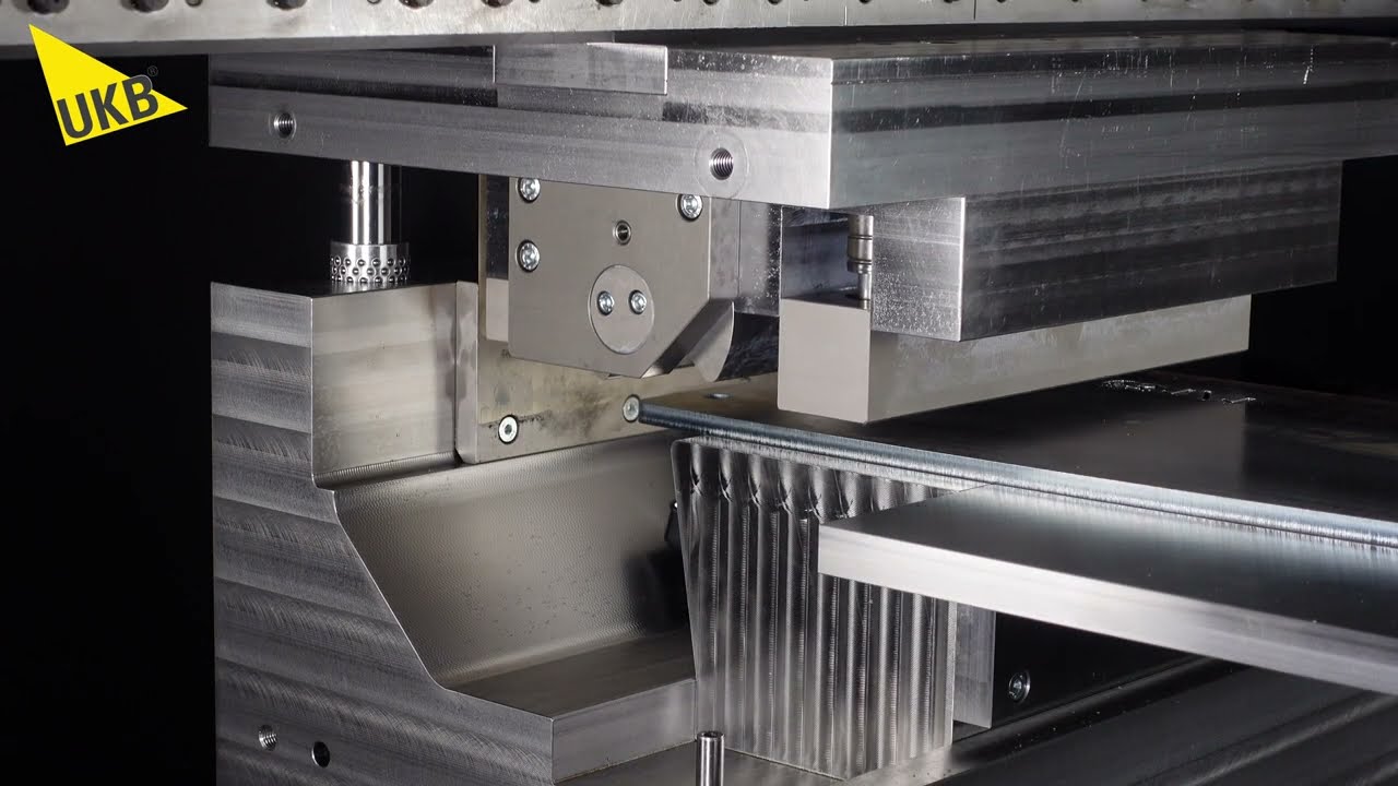 UKB special tool for horizontal bending with a movable roller type V