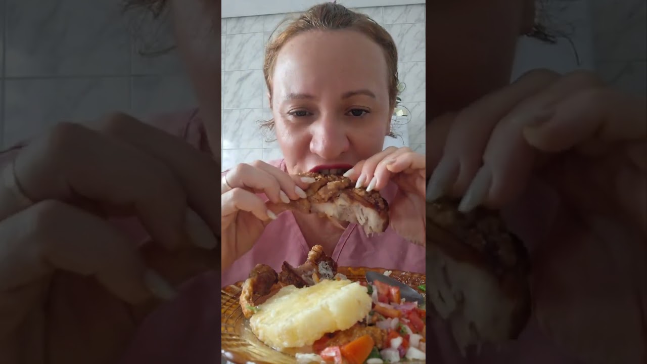 Vamos comer torresmo com abacaxi