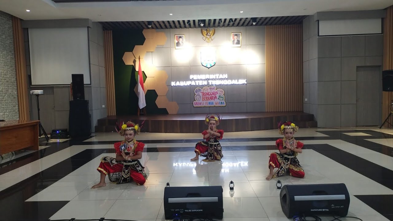 Tari Damar Kalamangsa | TRENGGALEK BERKARYA |#trenggalek #tari #karangturi #munjungan #anak #fyp 