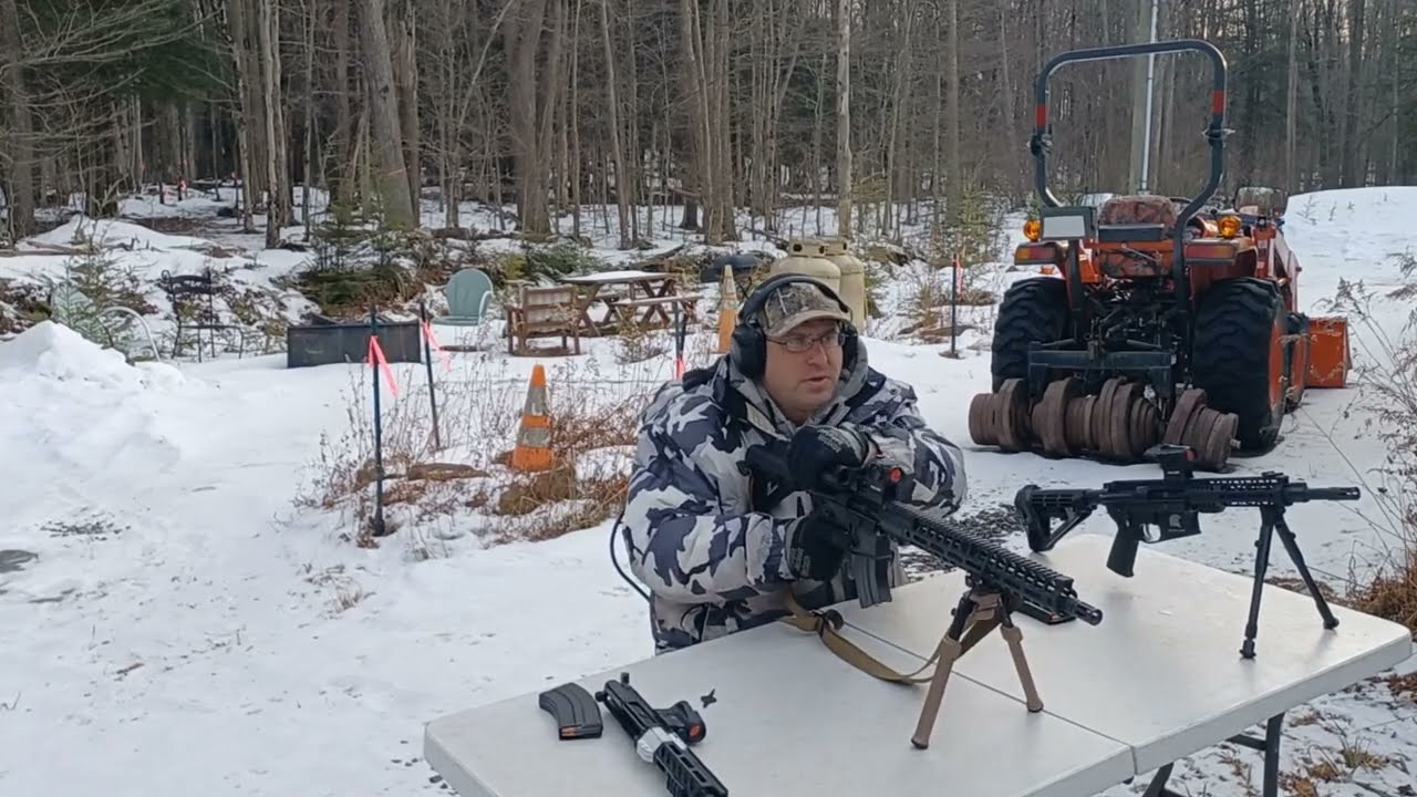 AR-47 ... с разной длиной ствола, стреляет патронами 7.62x39