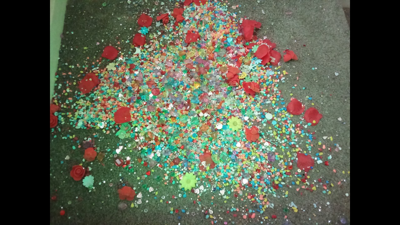Stone & Gems Bed Vac