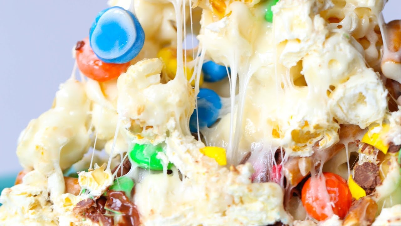 POPCORN CAKE