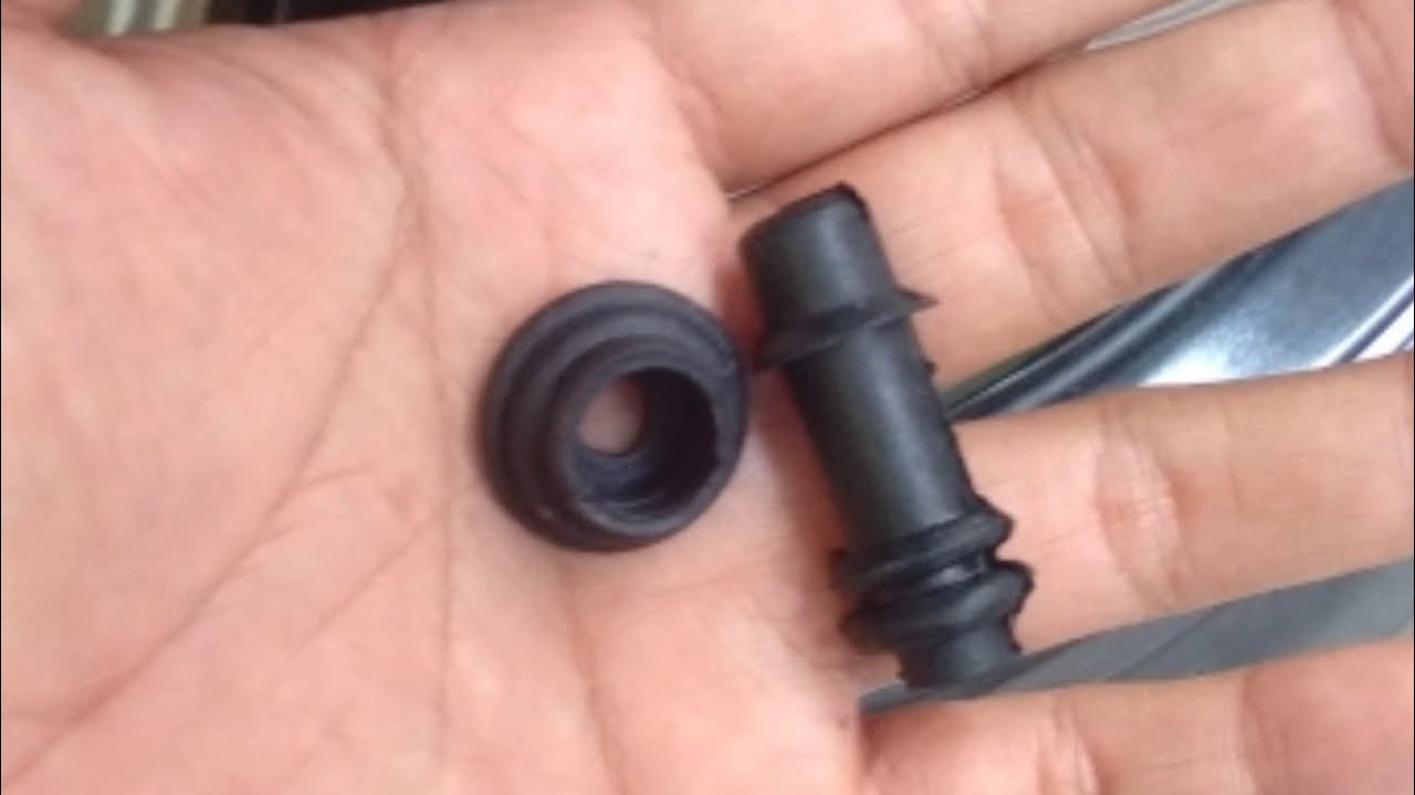 Ganti seal Braket Kaliper/ karet boot Xeon GT125 dan mio series.