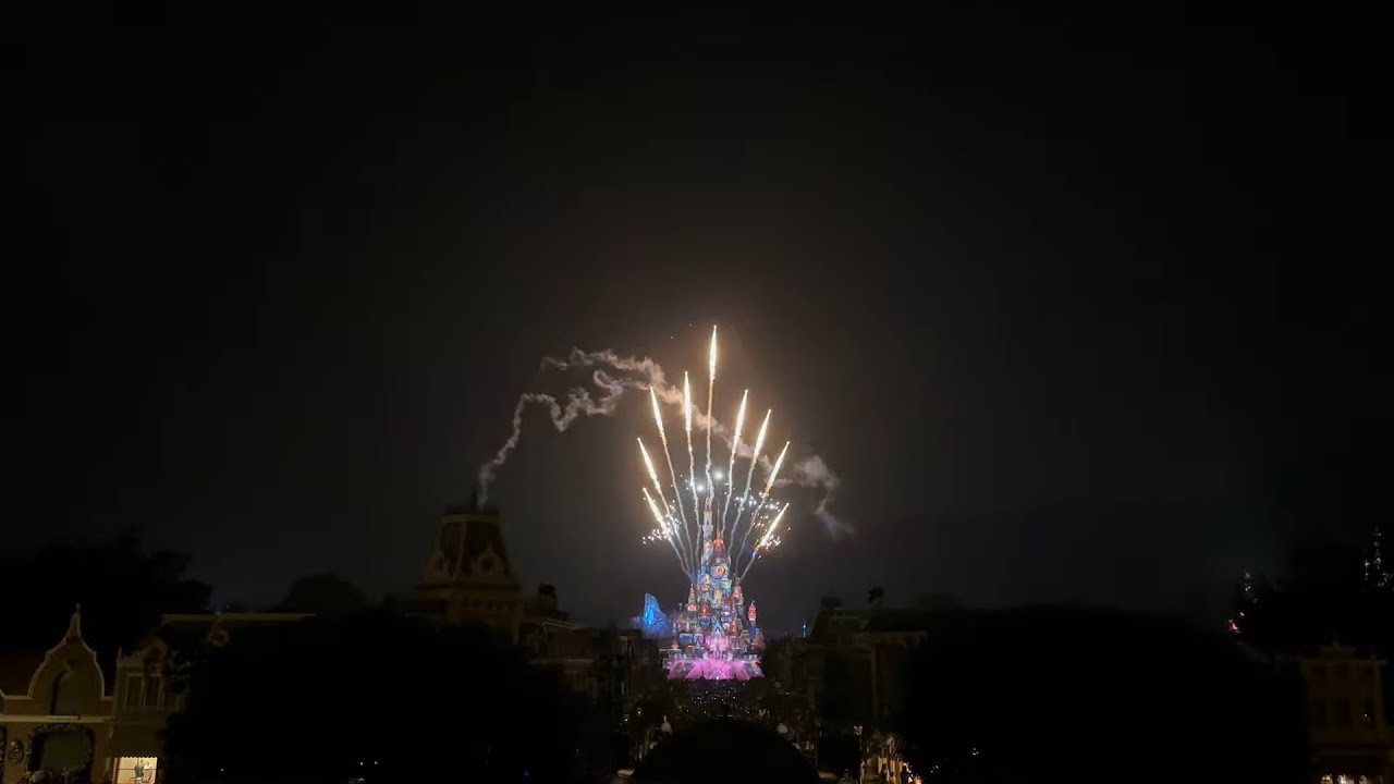 【4K HDR】 “Momentous” Nighttime Spectacular