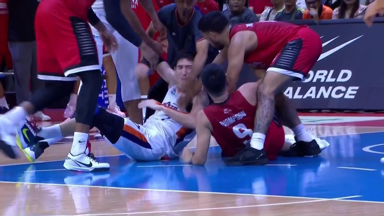 HEATED SCUFFLE between Brgy. Ginebra and Meralco | PBA Season 49 Commissioner&rsquo;s Cup
