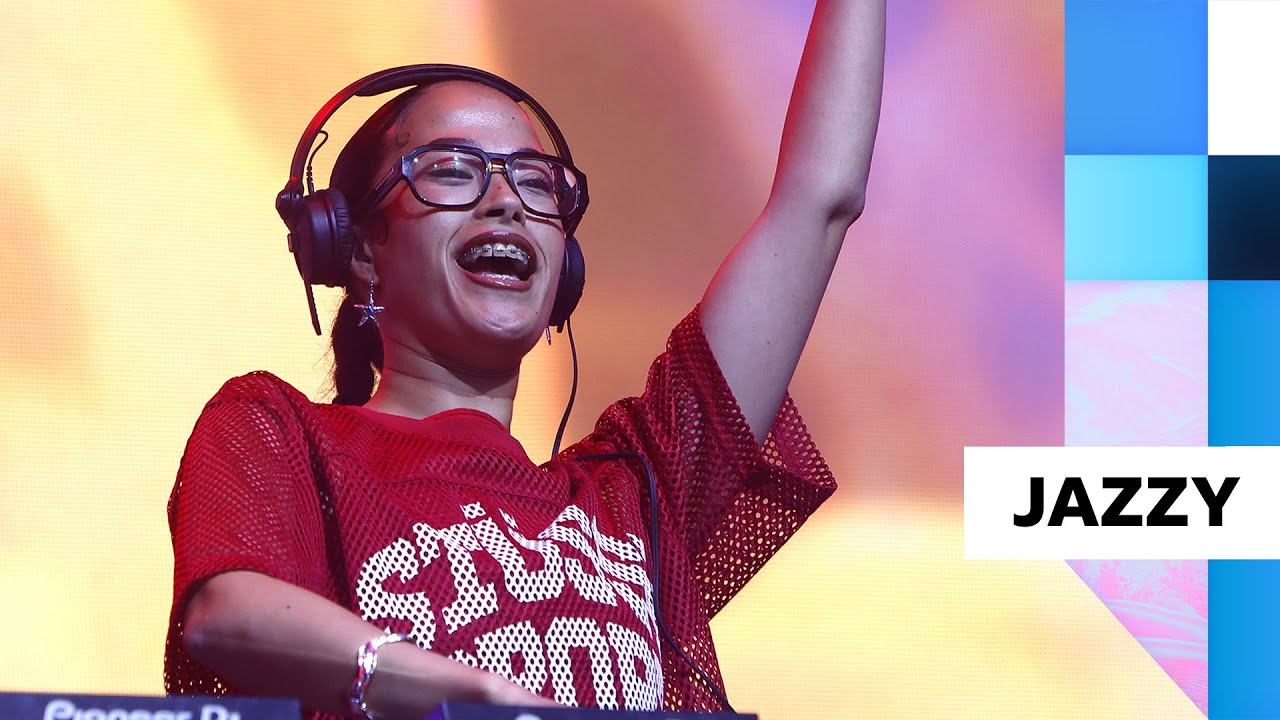Jazzy - High On Me (Reading 2025)