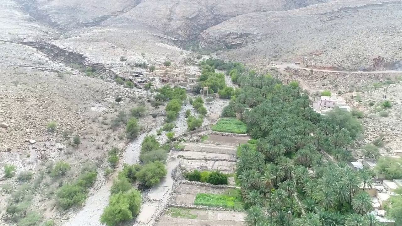 قرية صنت - جبل الكور - بهلاء - سلطنة عمان
