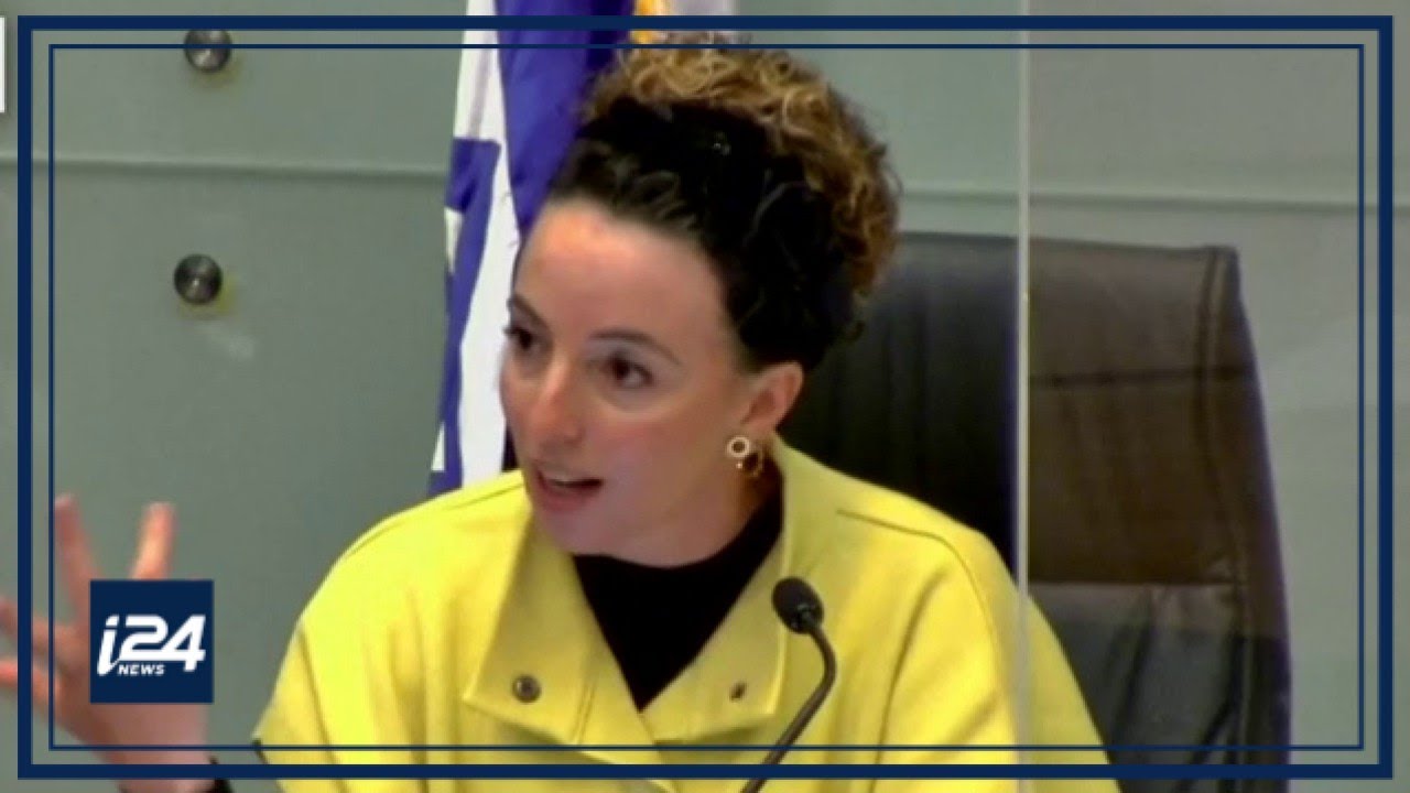 Political drama in Israel after governing coalition loses majority