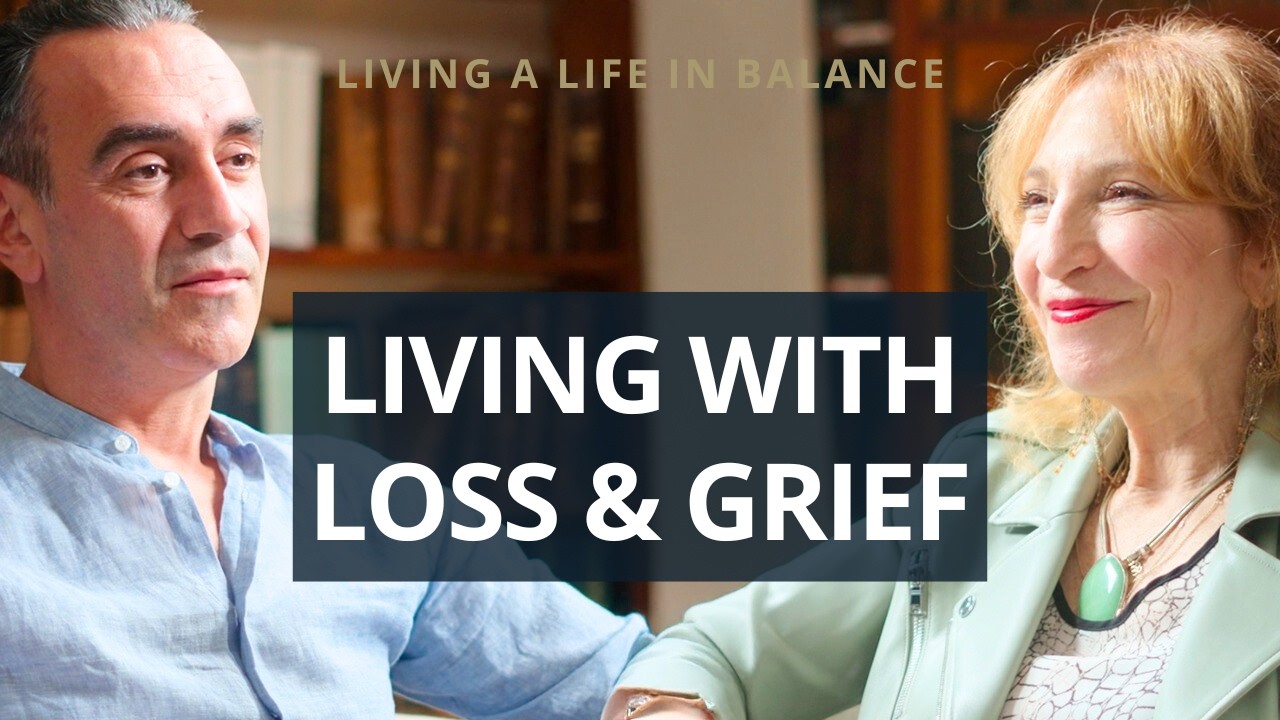 Living With Loss: The Psychology of Grief, Trauma, and Emotional Healing