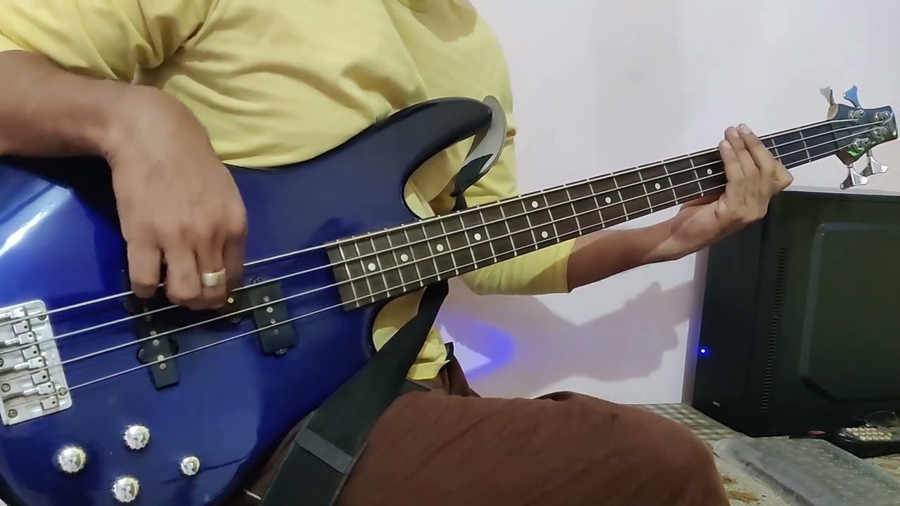 OO ANTAVA BASS GUITAR COVER
