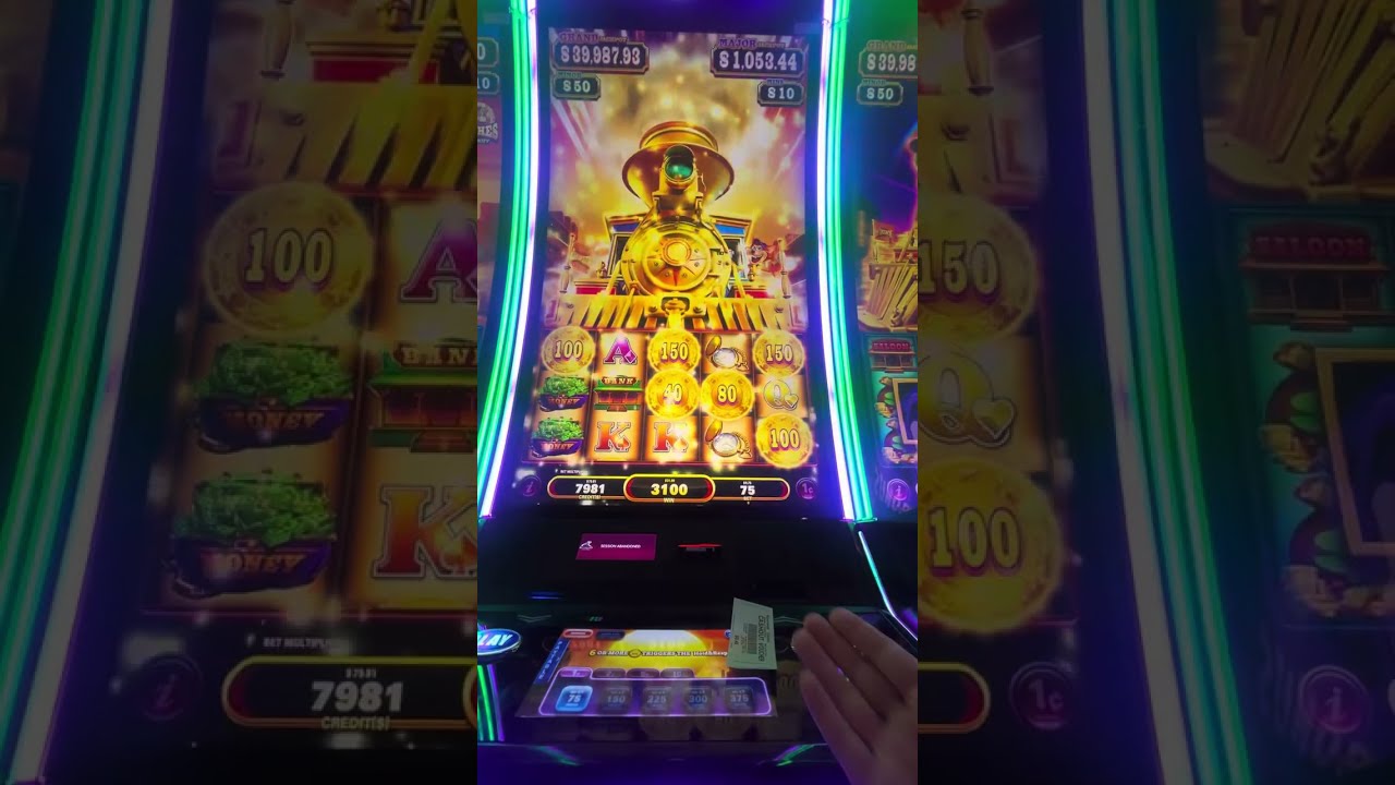 First spin magic on Railroad Riches surprised me with something crazy!