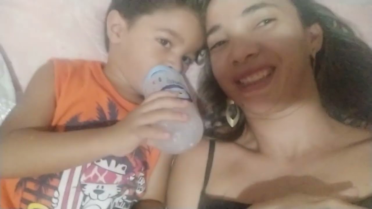 momentos que eu amo e sentirei saudades quando você crescer.te amo Luiz ....2 anos de amor