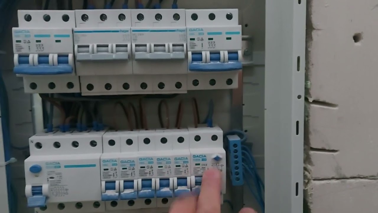 statau nama. Naujoko elektros skydas😴