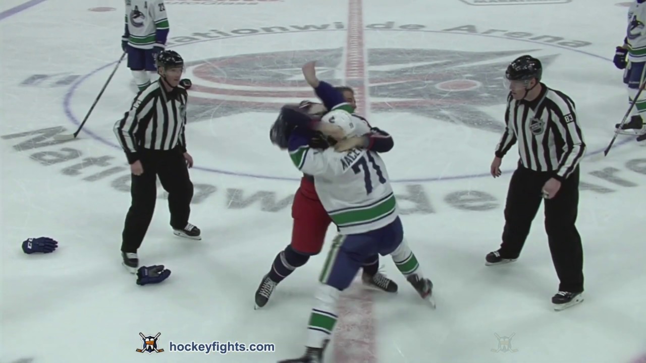 Zack MacEwen vs Stefan Matteau Mar 1, 2020