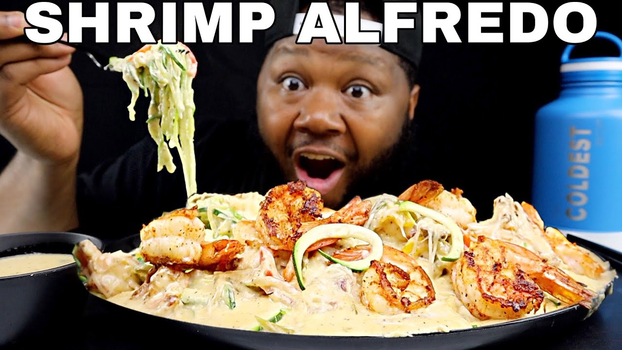 HOMEMADE ZOODLE FETTUCCINE ALFREDO W/ SHRIMP| RECIPE + MUKBANG