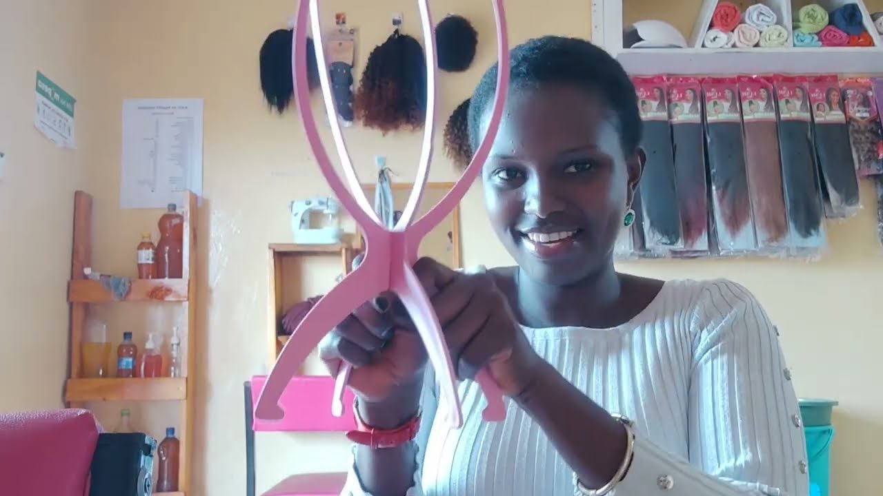 simple salon, with Modern services.