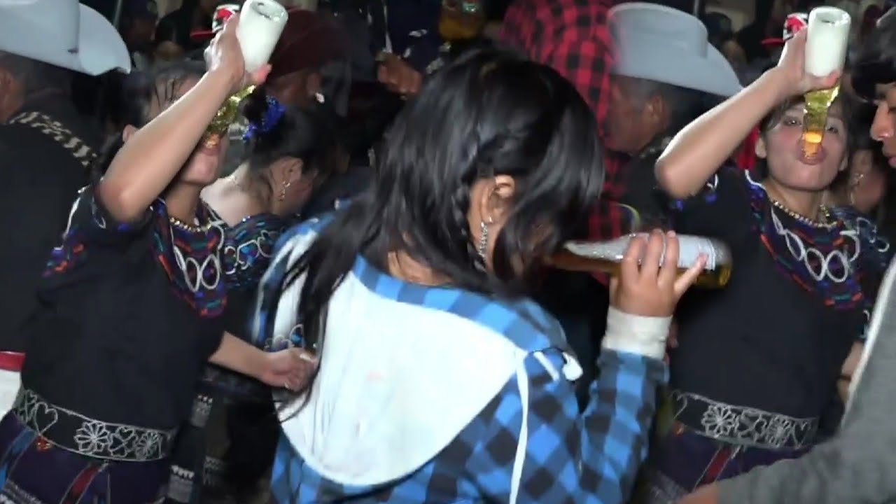 🍻💃A bailar y gozar mix💃💃quebraditas al ritmo estilo único 🥳🥳xoyita musical 2,021🥳😀