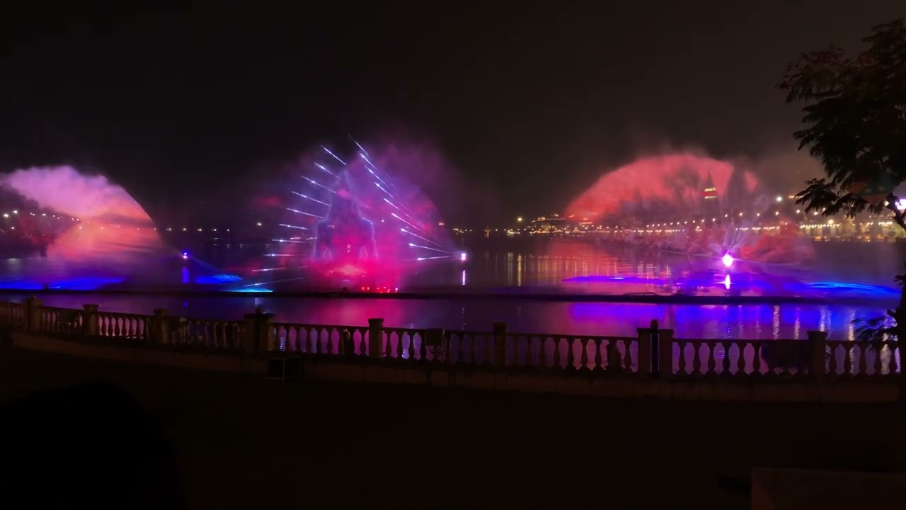 #ujjain #mahakaleshwar #night #laser #show #mahakal #mahakaleshwar #trending #viral #youtube #video 