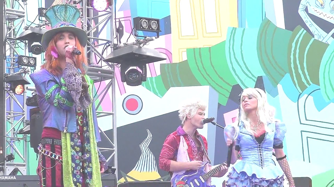 NATHAN SHRAKE/ JENNY KIDD/ DIAMOND MAD  T PARTY
