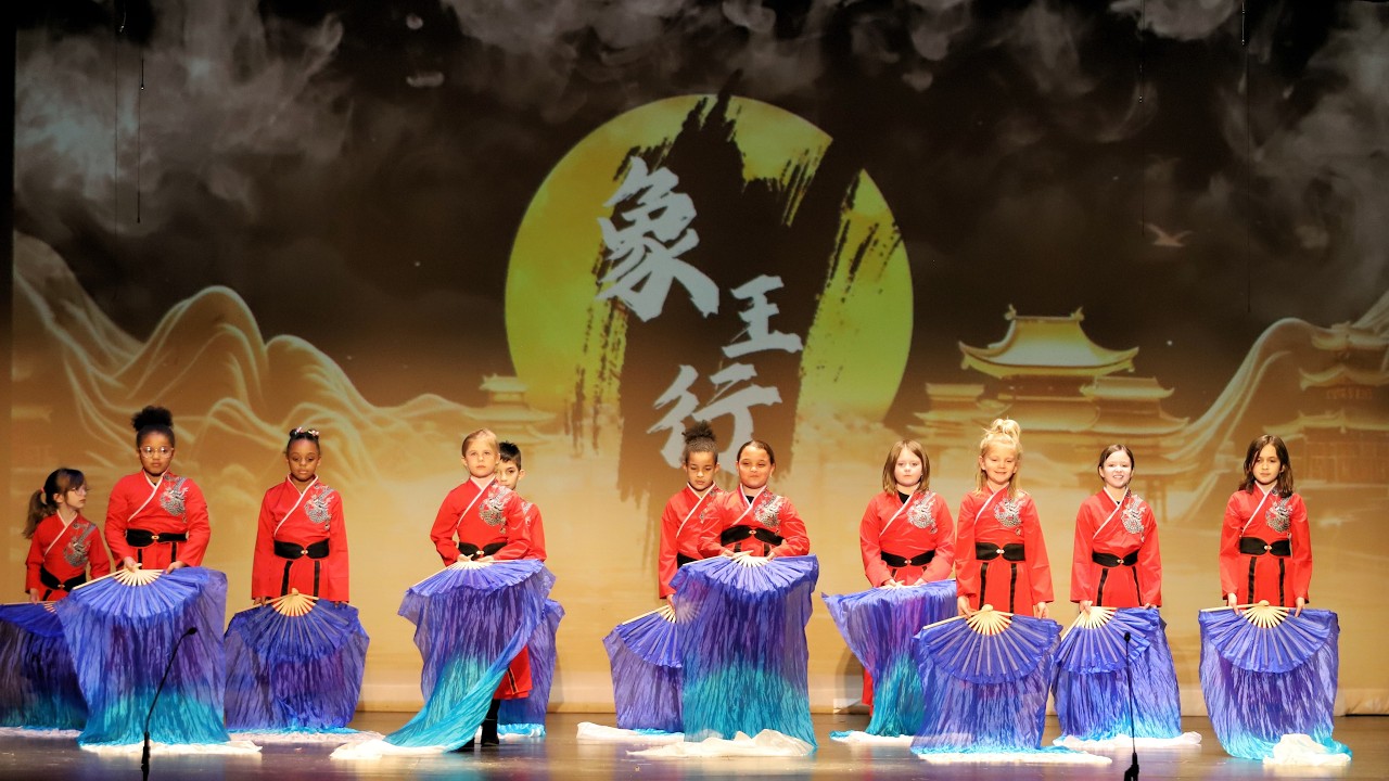 Fan Dance | Lunar New Year Performance by Field Elementary Chinese Performance Club (Grades 2–5)