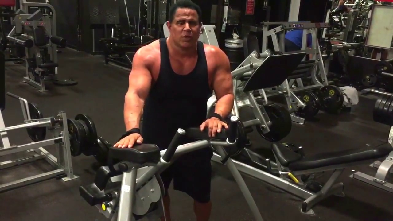 Super Entrepreneur Icon, (R) Real Iron Man, Keith Middlebrook, RAMPAGE Training.
