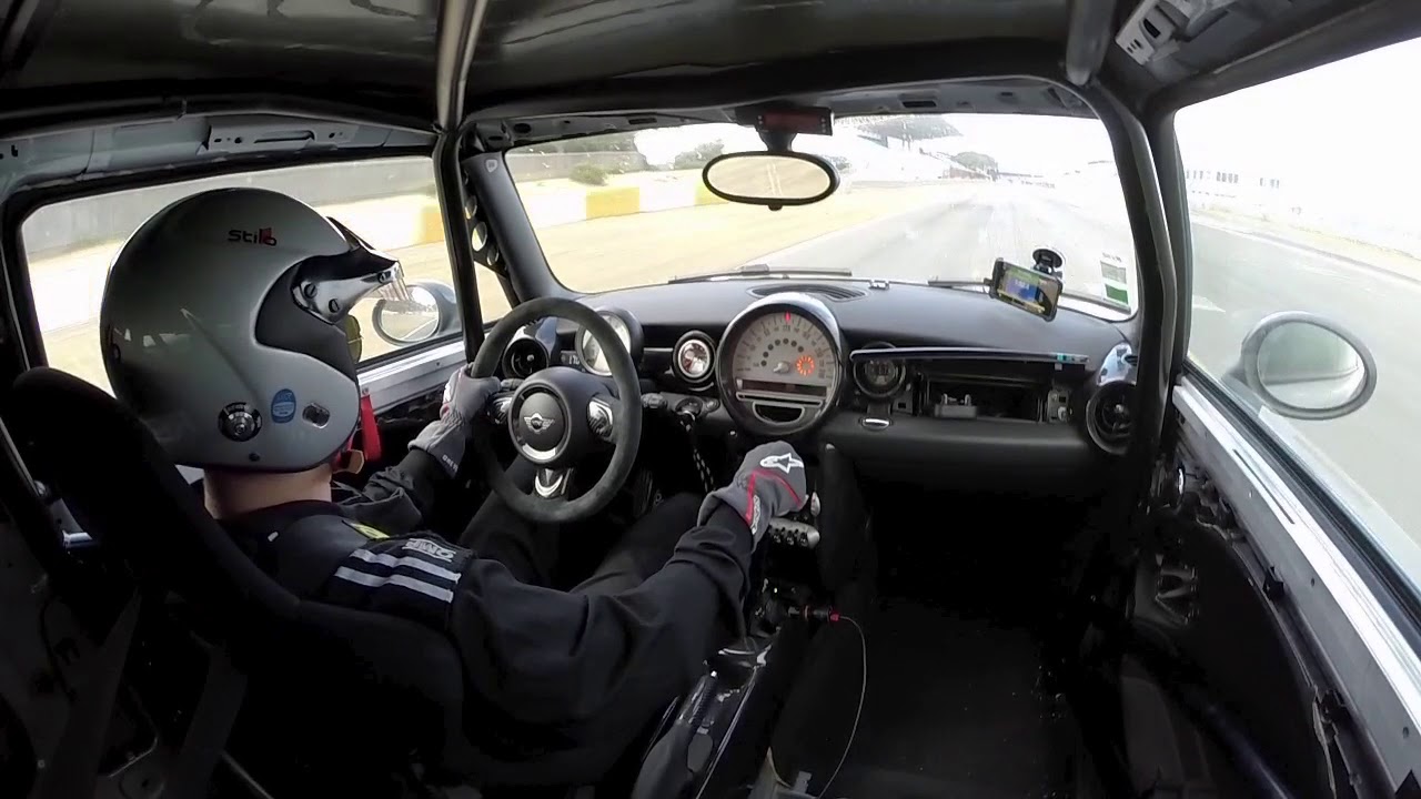 Mini Godzilla R56 @ Estoril track day 15th July 2018 1st session