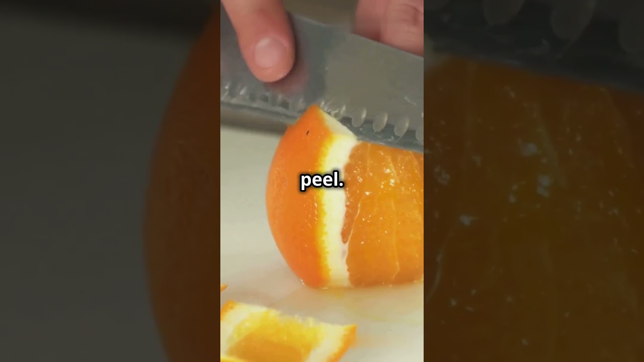 How to Peel a Mandarin in Seconds! #healthyeating #foodie #cookinghacks