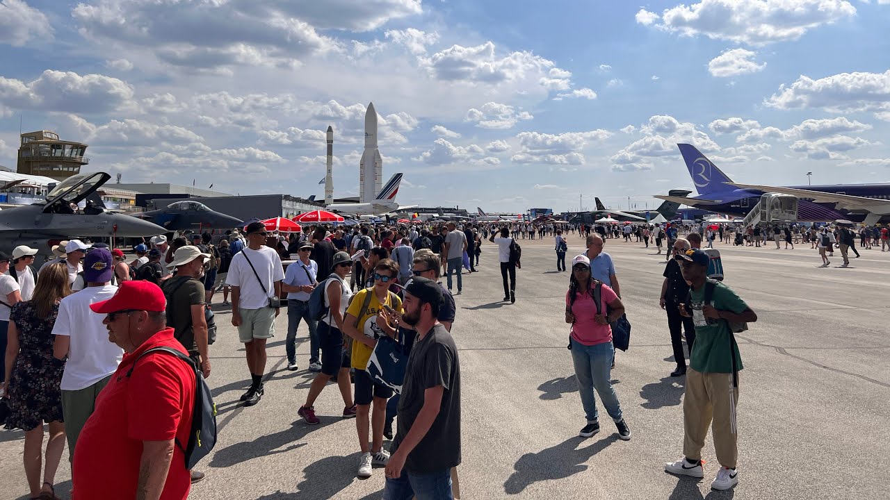 First time at the Paris Air Show &ldquo;Salon du Bourget&rdquo; 🇫🇷✈️🛩️🚀🚁 (June 2023)