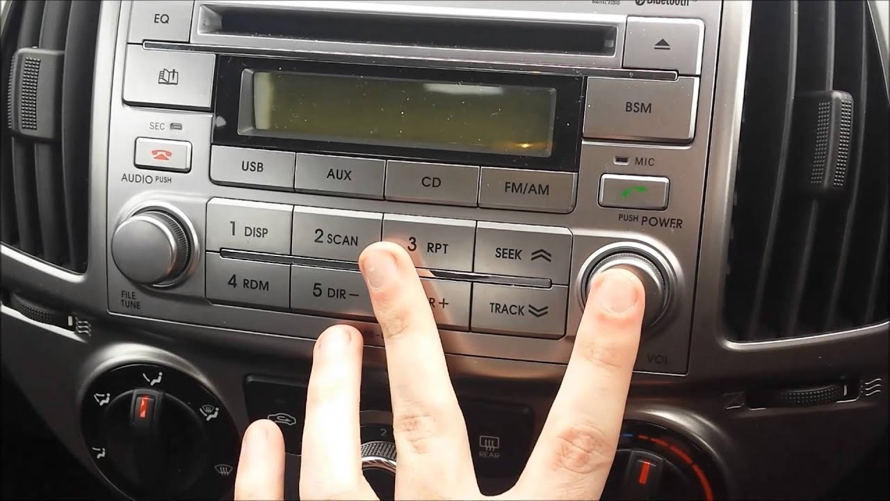 2013 Hyundai i20 Active Overview/Review