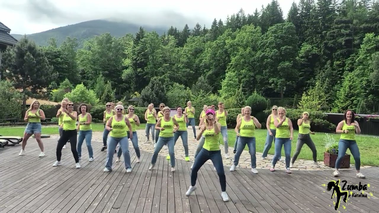 APT. Rose & Bruno Mars -  Zumba z Karoliną