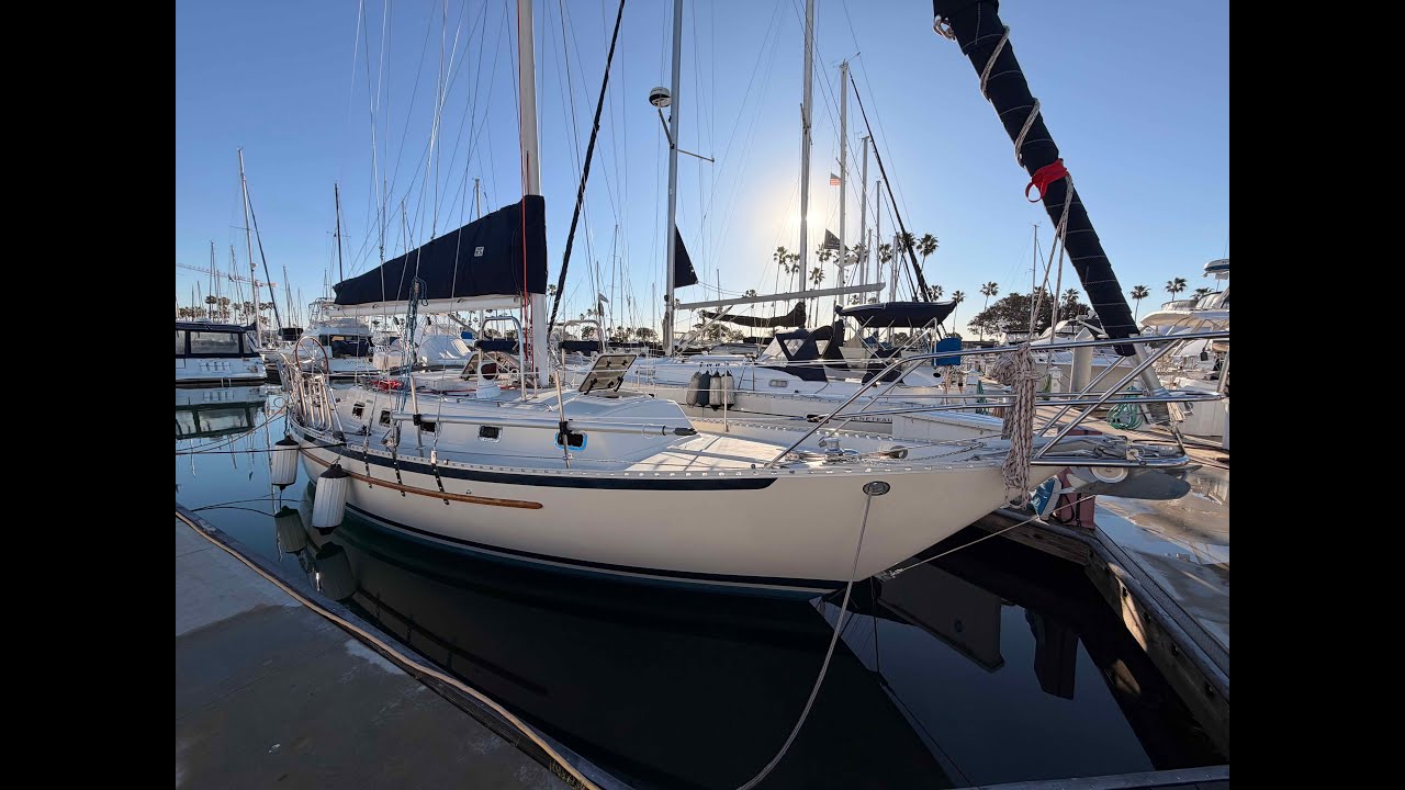 Продается парусная яхта Pacific Seacraft 34 Offshore Cruising 1995 года выпуска в Калифорнии. Про...