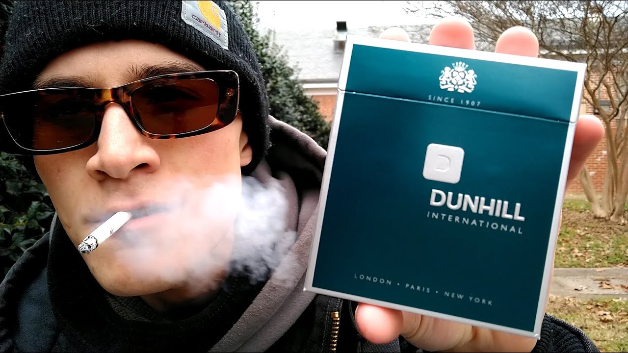 Smoking a Dunhill International Green Menthol Cigarette - Review