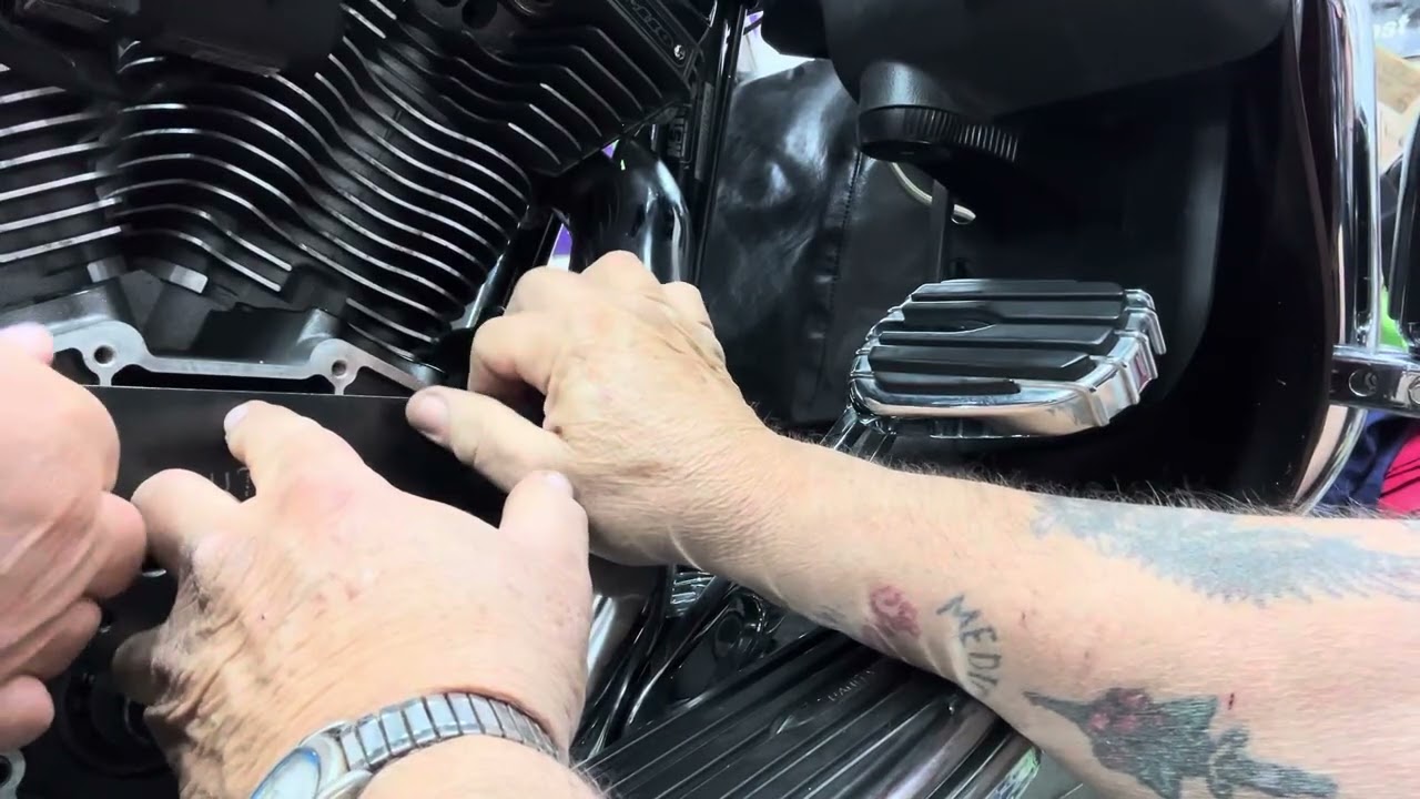 Harley Davidson Twin cam engine repair With The Harley Doctor 