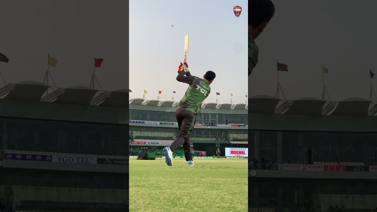 Pakistan vice-captain Shadab Khan in action 💫 #PAKvBAN | #ClashOfGreen M2N1A