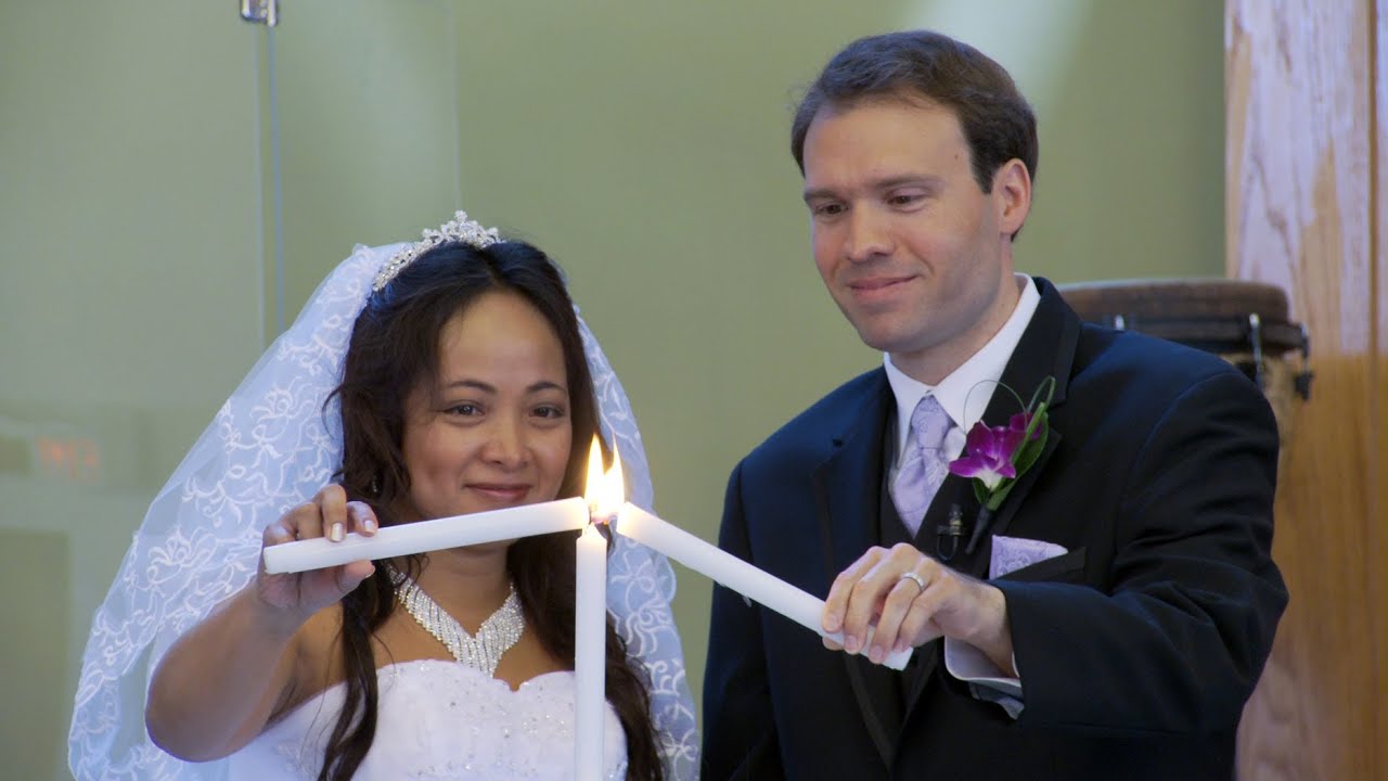 Richmond Hill Christian Community Church Wedding Ceremony | Lighting the Unity Candle in Toronto