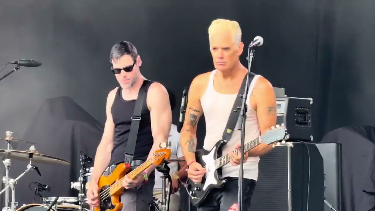 SAMIAM playing Astray @ Riot Fest - 09/19/2025 - Chicago, IL