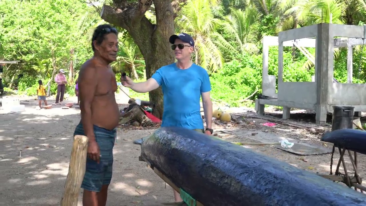 🇫🇲 MICRONESIA &mdash; Theodore Mark of Pakin Atoll talks with K. David Harrison about canoe and winds