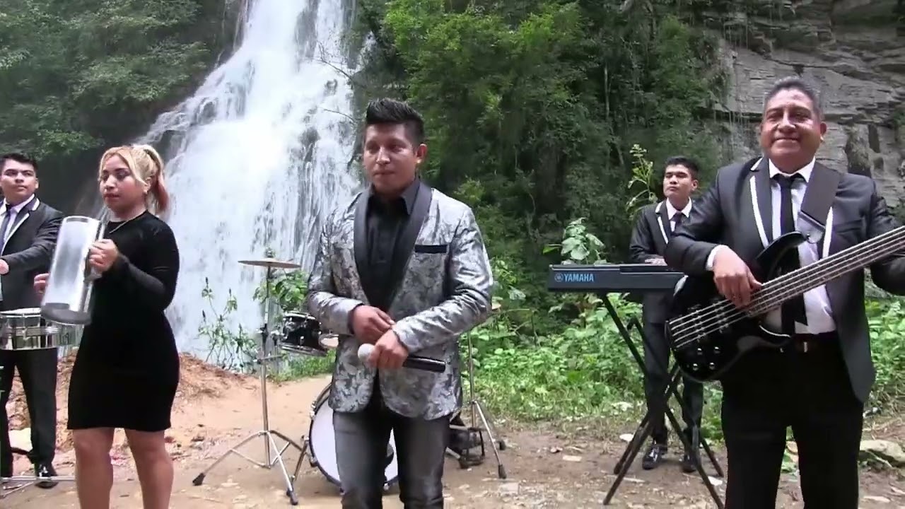 GRACIAS AMOR (LOS NUEVOS SUPERNACOS DE ÁNGEL MONTIEL JR
