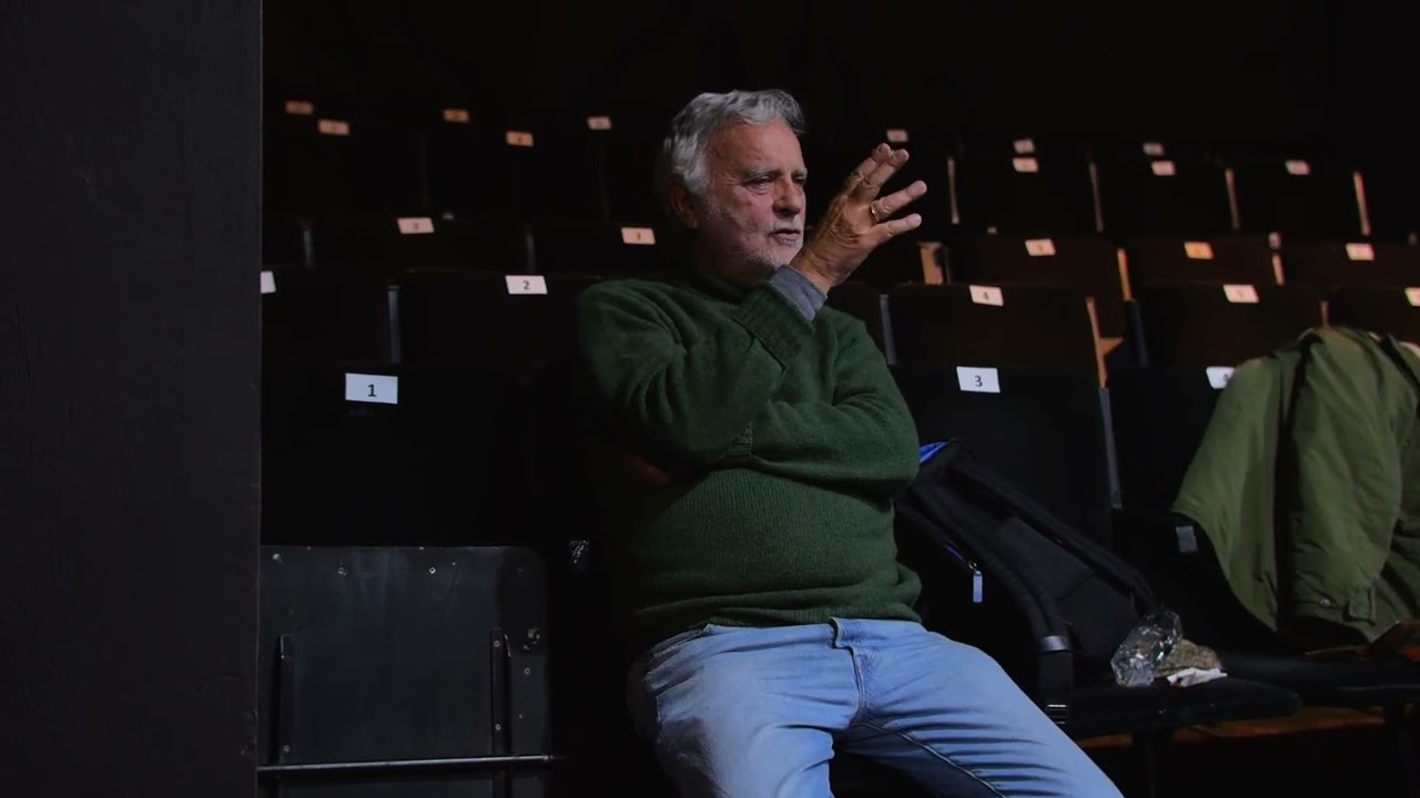 Behind the scenes - Oglinda neagră - Teatrul Național Cluj-Napoca
