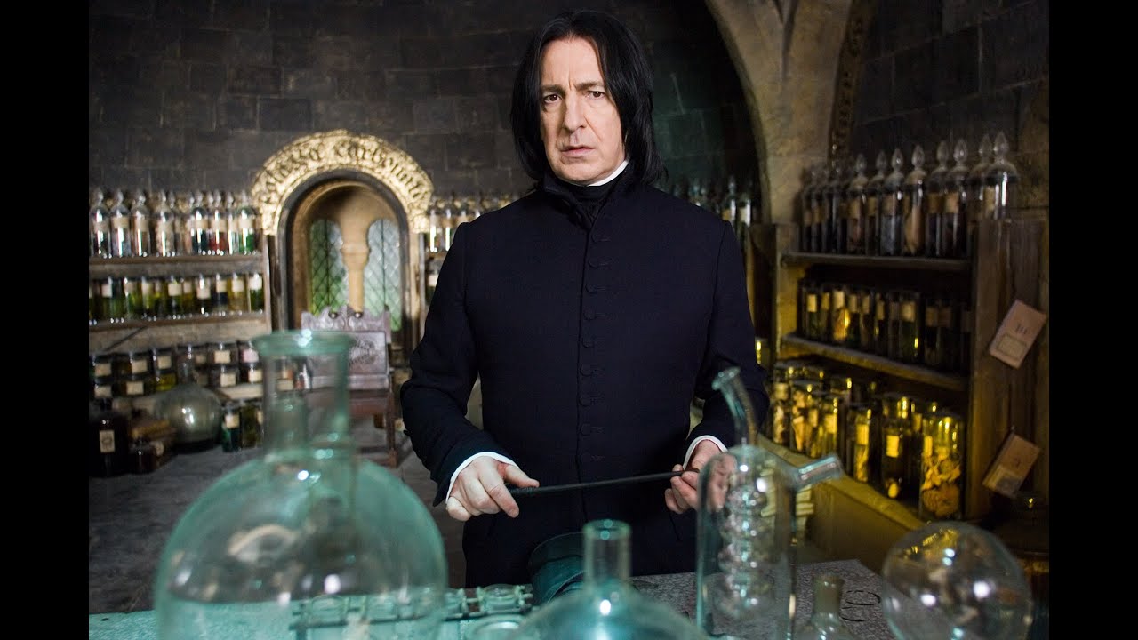 LLORIE KIM - SNAPE. PRAWDZIWA TWARZ TAJEMNICZEGO MISTRZA ELIKSIRÓW 6/12