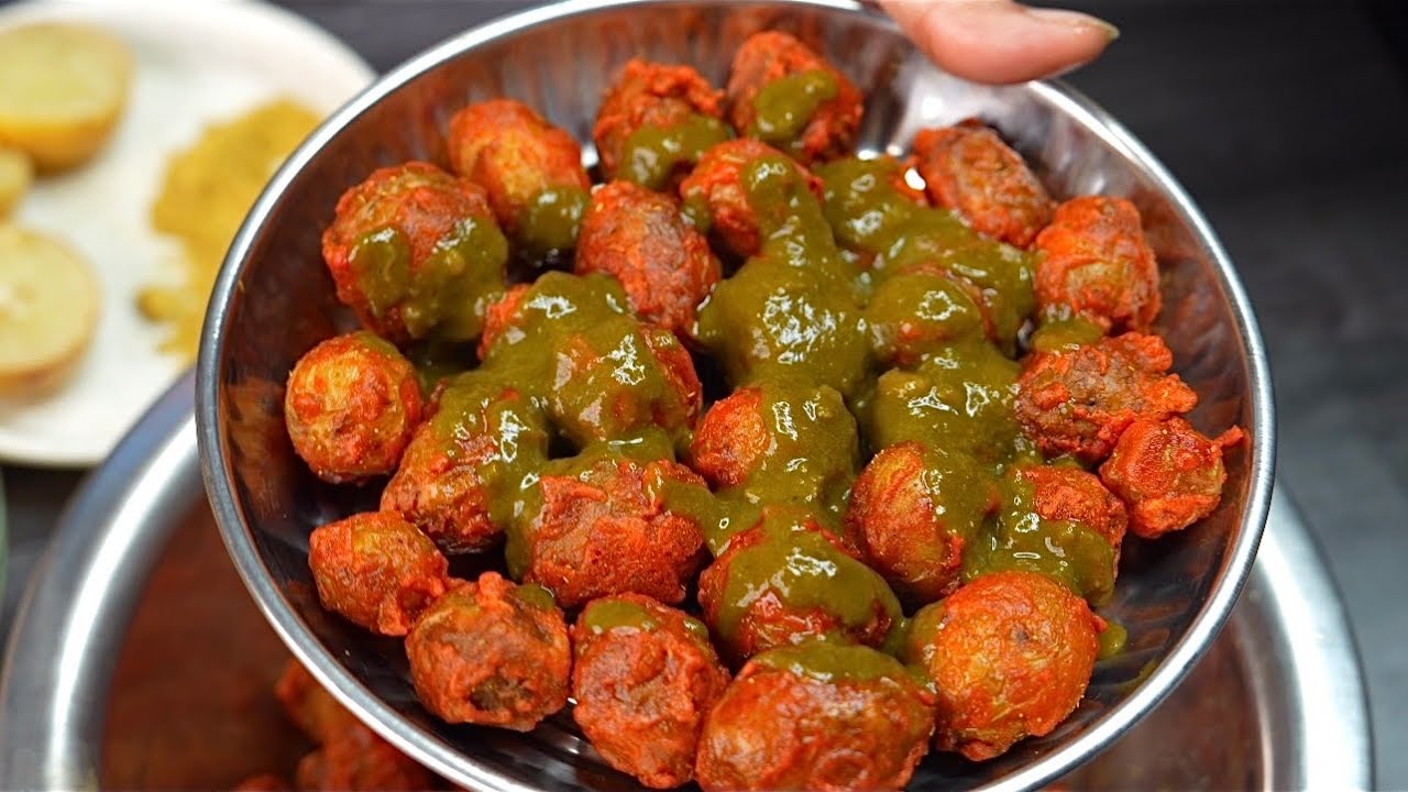 अलीगढ़ की मशहूर चटपटी चाट आलू के बरुले | Aloo Barule Recipe | Aloo Ke Barule | Barule Recipe
