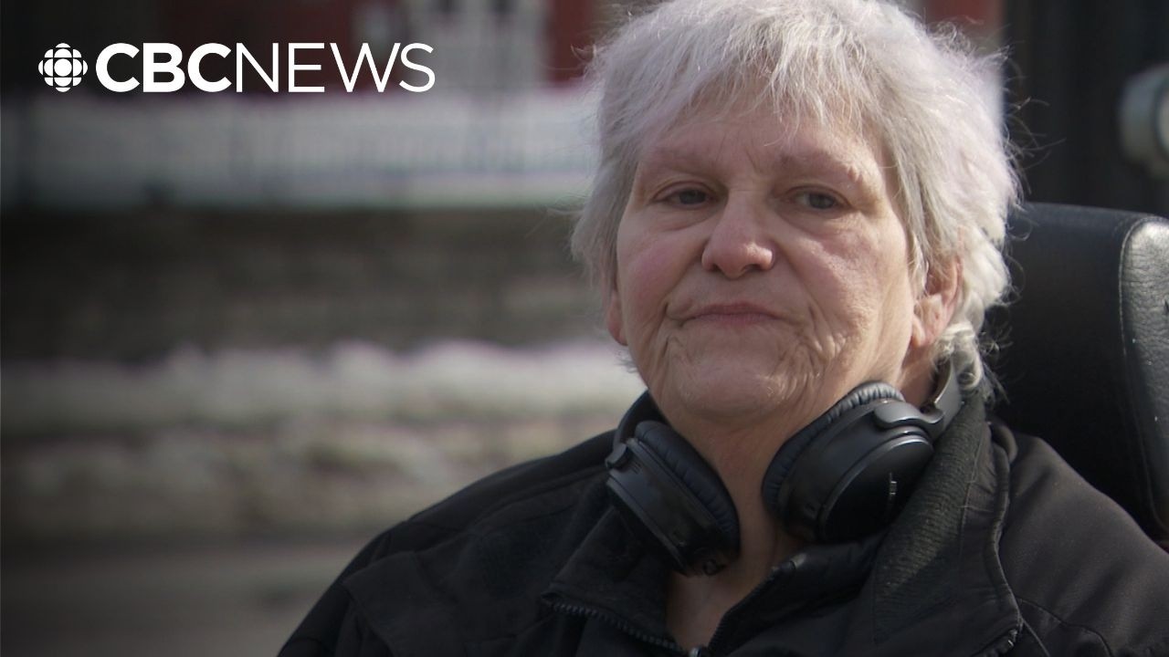 Montreal axes funding to mobility program that makes public places more accessible