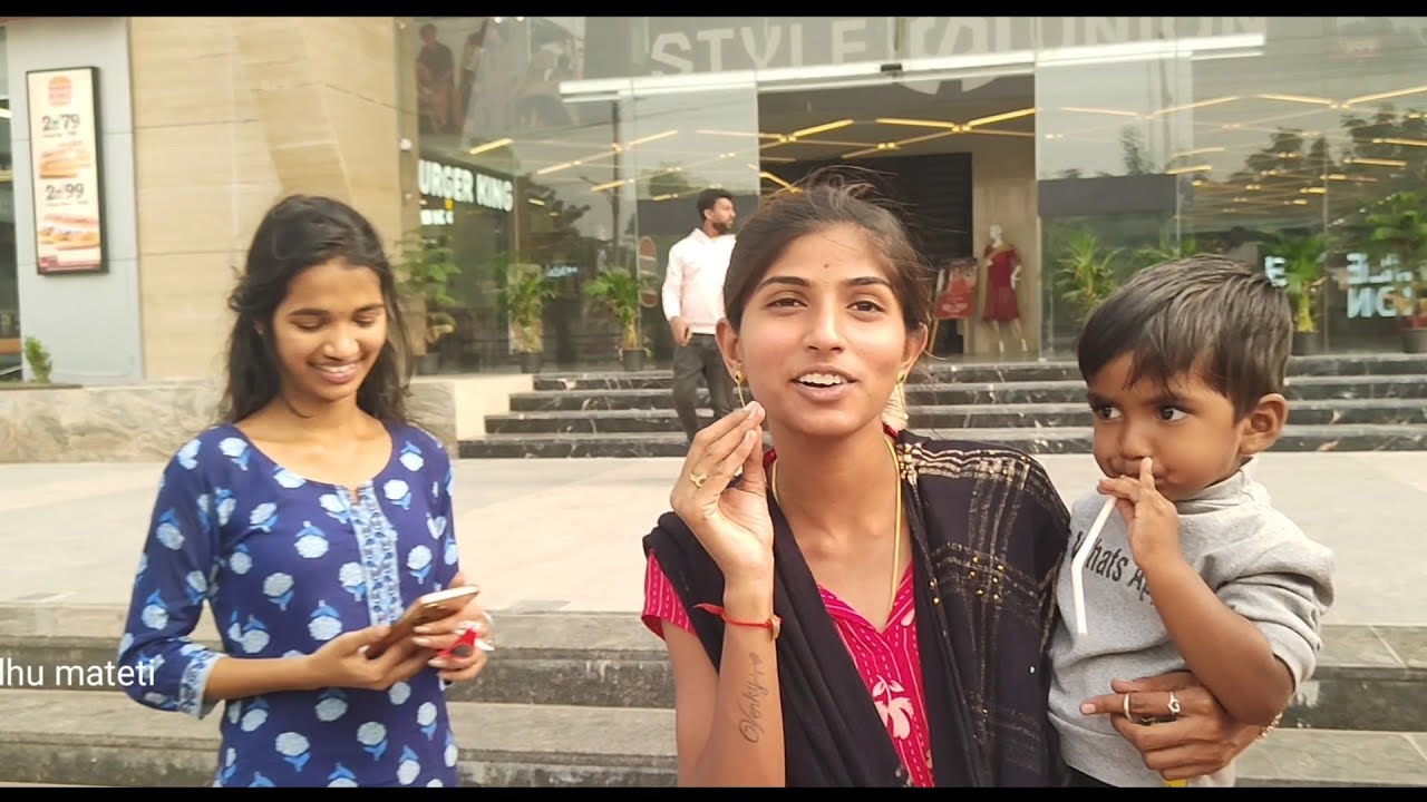 చిన్నోడి BIRTHDAY SHOPPING 🛍️//KARIMNAGAR//Sindhu mateti//5star venky//3rd birthday 