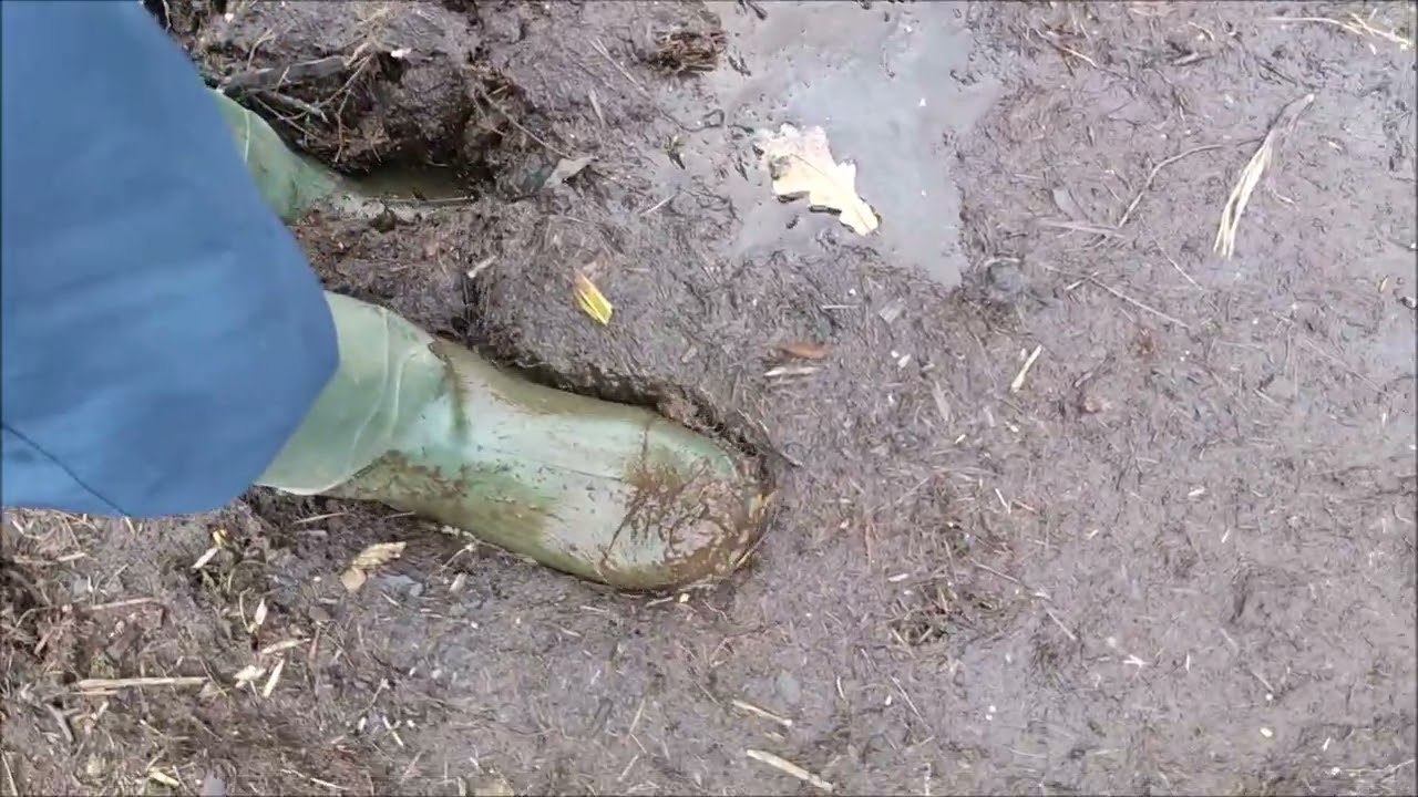 Green Wellies in Creamy Woodland Mud