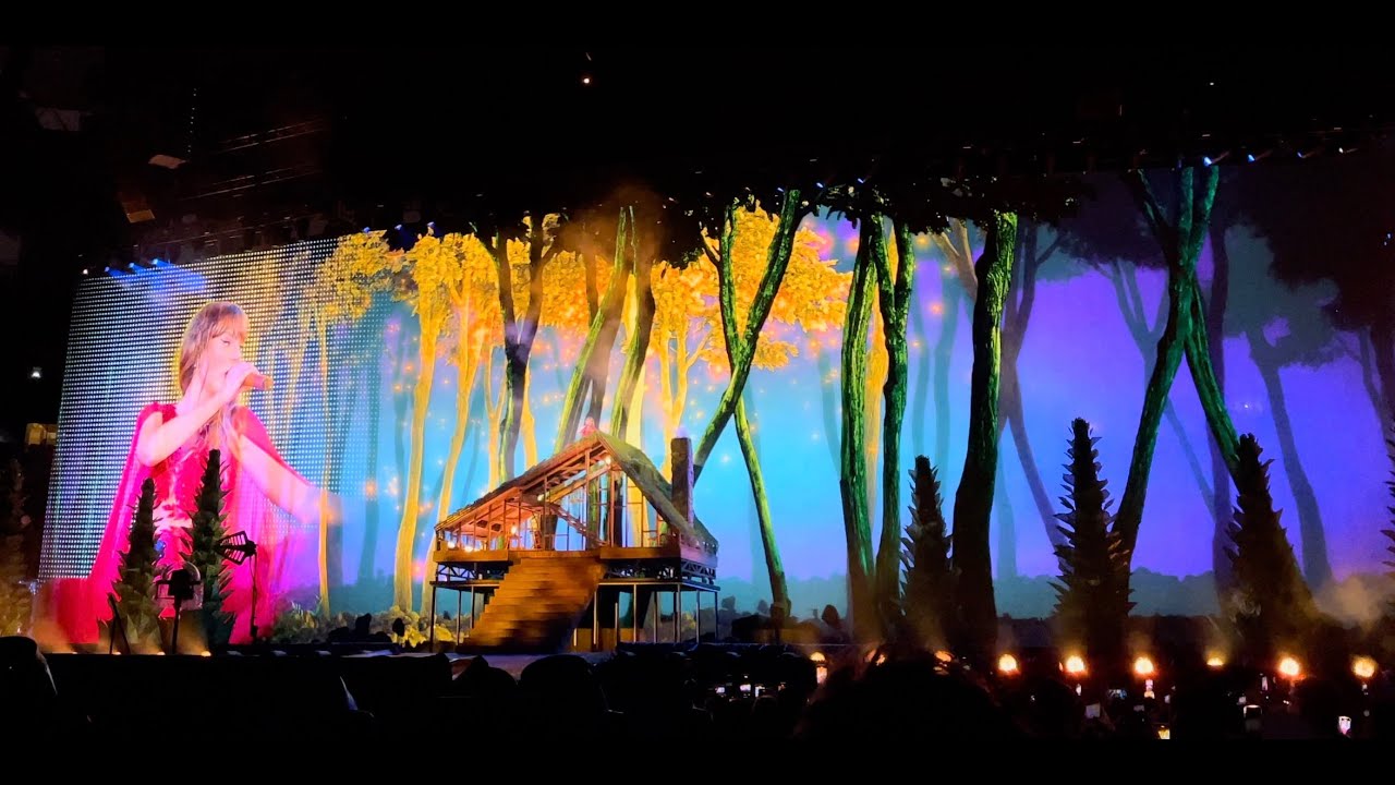 THE ERAS TOUR - LISBON N2 + SURPRISE SONGS