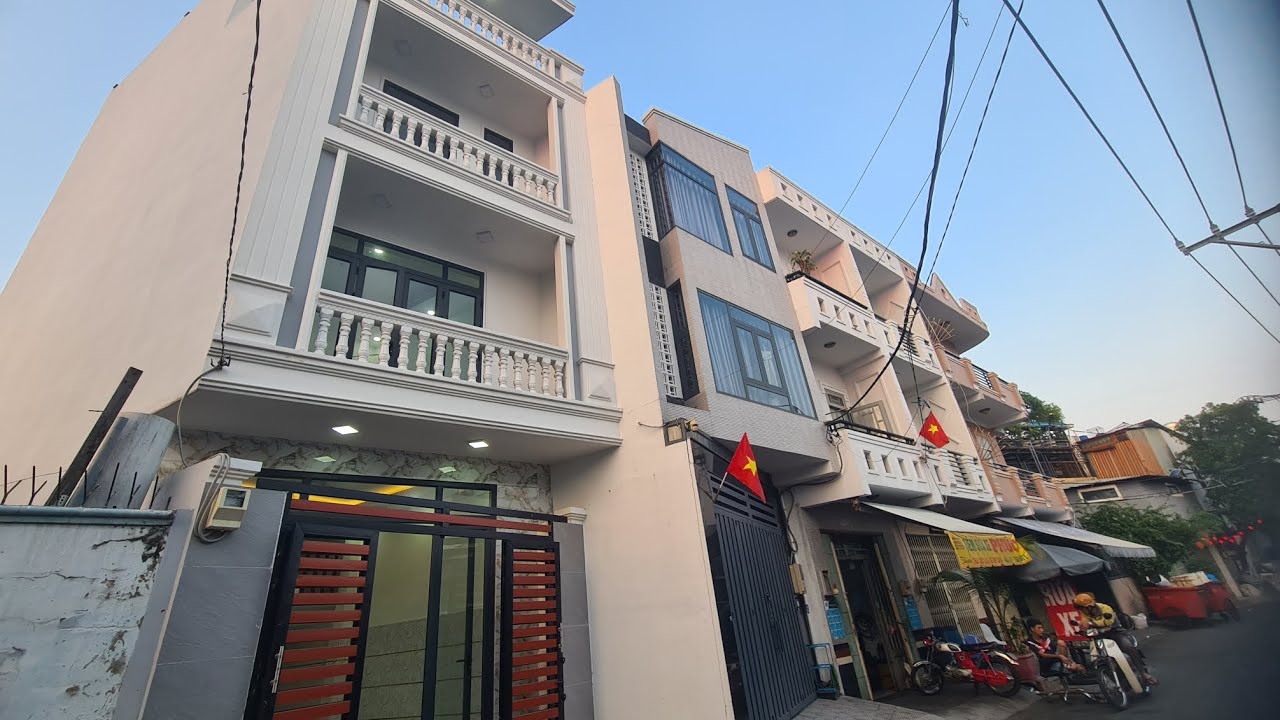Nhà mặt tiền rẻ nhất quận 8 sổ hồng riêng 3 lầu sân thượng, nhà xây mới