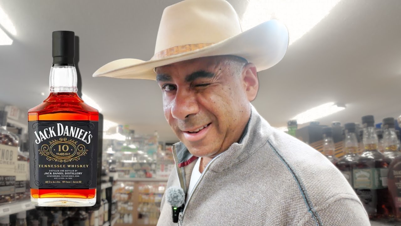 Bourbon Hunting Across Tennessee... HIDDEN GEM LIQUOR STORE!