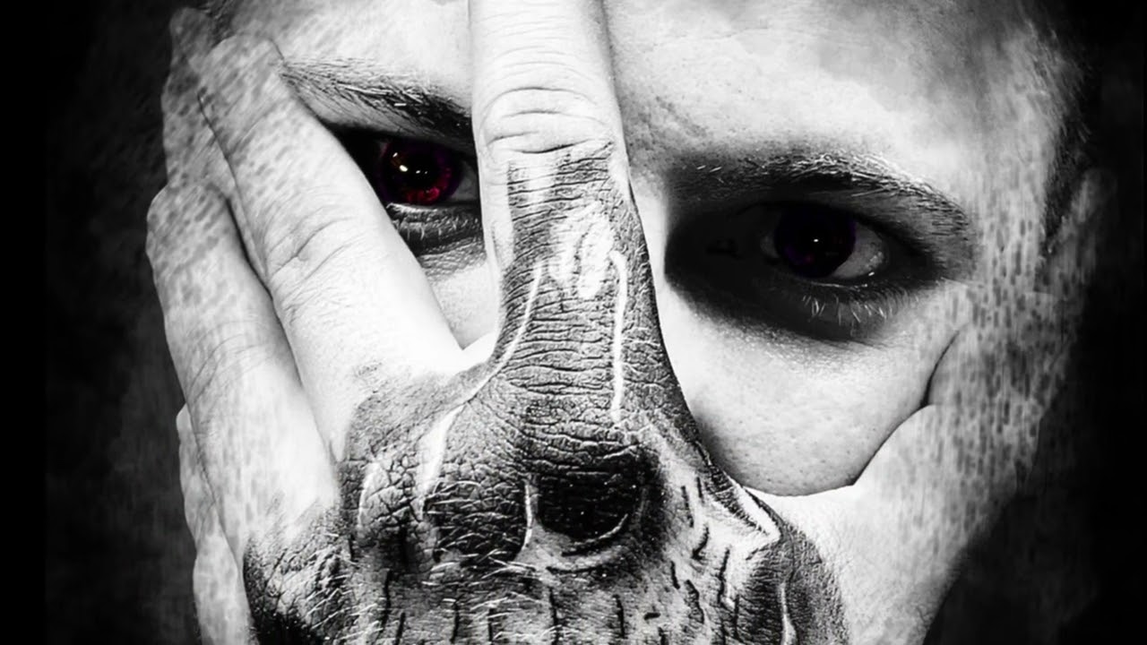 04. BlechBeppo - Hartes Blut (Feat. Psytik)