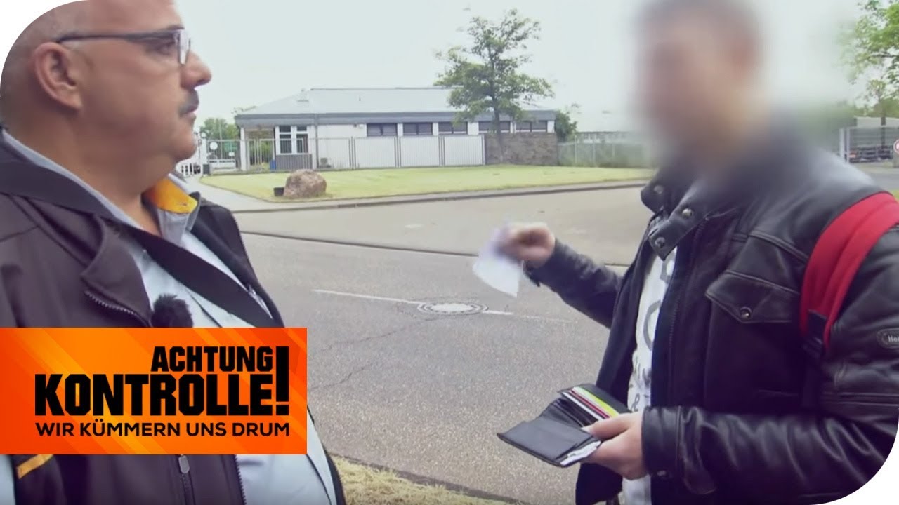 Schwarzfahrer ohne Ausweis: Entkommt er einem Bußgeld? | Achtung Kontrolle | kabel eins